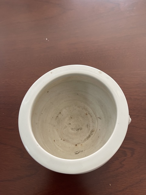 古玩陶瓷清中晚·白釉獅耳香爐 真品鑒賞圖