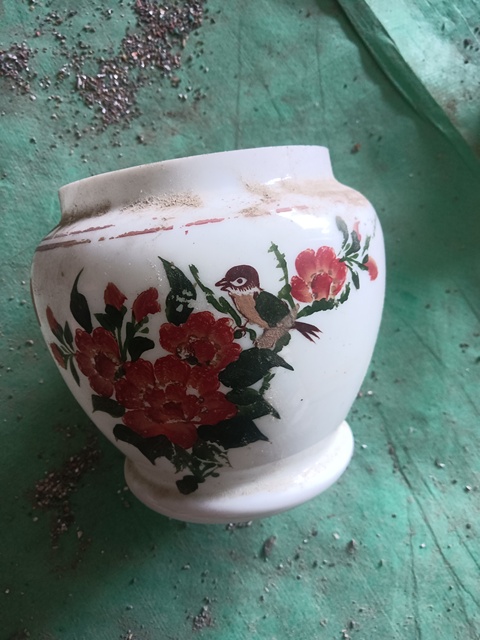 古玩陶瓷花鳥紋蓋罐真品鑒賞圖