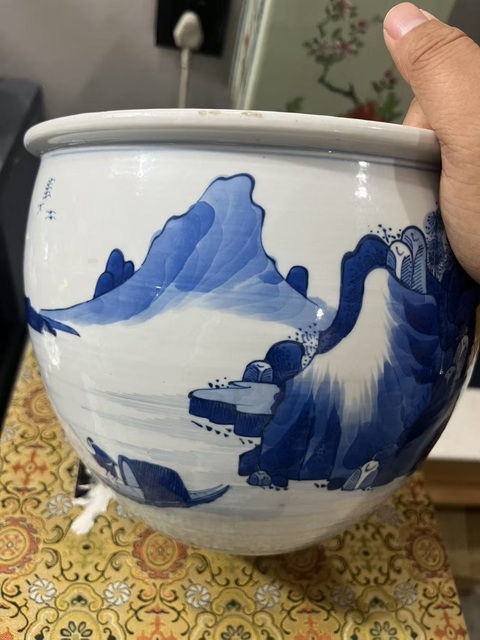 古玩陶瓷青花山水人物紋案缸，注意品相真品鑒賞圖