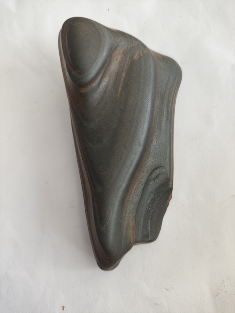 古玩玉器泥石拍賣,當前價格1952000元
