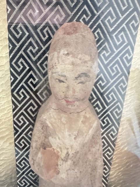 古玩陶瓷唐代風帽俑真品鑒賞圖
