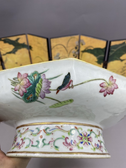 古玩陶瓷粉彩花鳥紋八方貢盤真品鑒賞圖