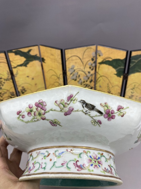 古玩陶瓷粉彩花鳥紋八方貢盤真品鑒賞圖