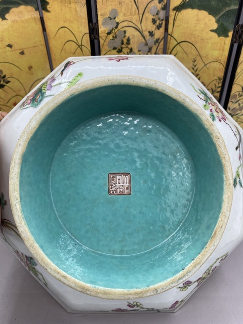 古玩陶瓷粉彩花鳥紋八方貢盤真品鑒賞圖