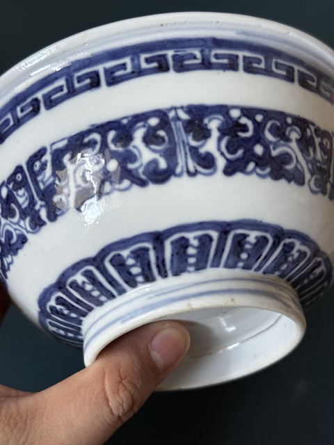 古玩陶瓷龍紋青花碗真品鑒賞圖