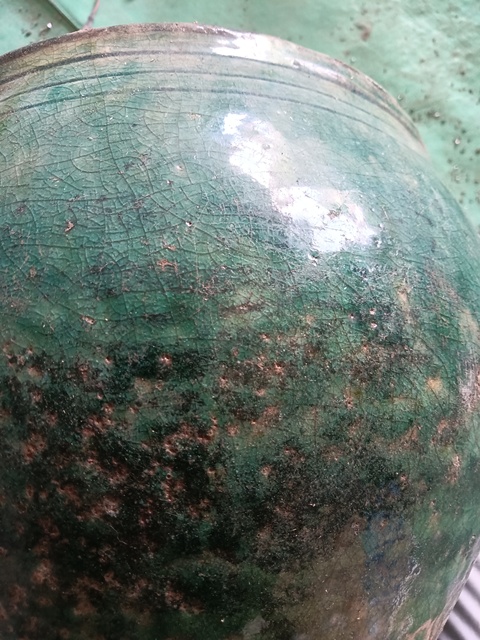 古玩陶瓷綠釉缸真品鑒賞圖