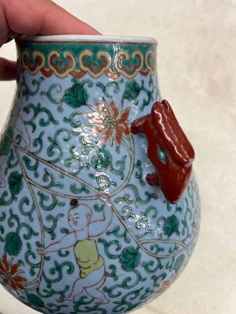 古玩陶瓷民國天青釉五彩鳩耳尊真品鑒賞圖