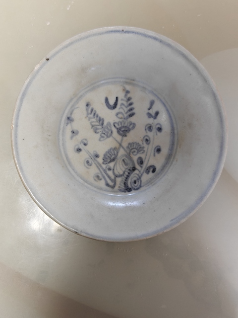 古玩陶瓷青花花卉紋水洗真品鑒賞圖