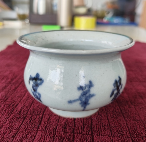 古玩陶瓷青花八寶紋香爐真品鑒賞圖