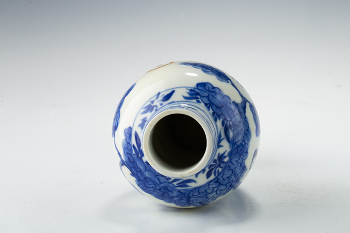 古玩陶瓷清晚·青花仕女教子圖瓶真品鑒賞圖