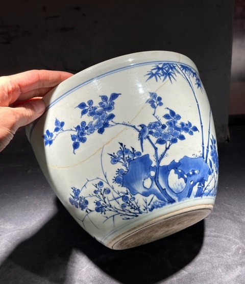 古玩陶瓷青花花鳥紋案缸真品鑒賞圖