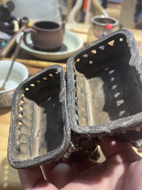 古玩銅器燭臺真品鑒賞圖