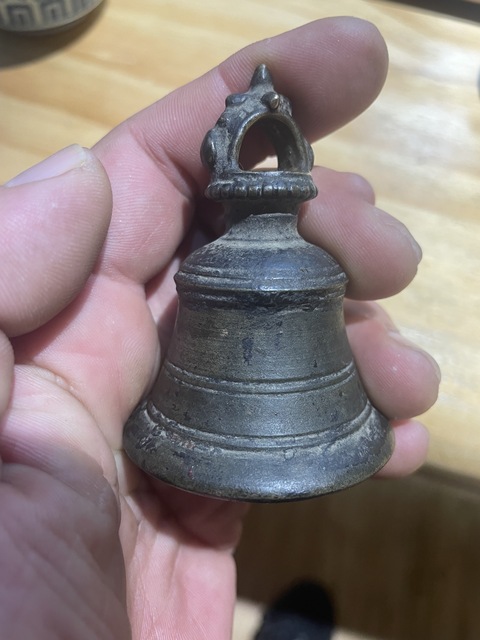 古玩銅器鈴鐺真品鑒賞圖