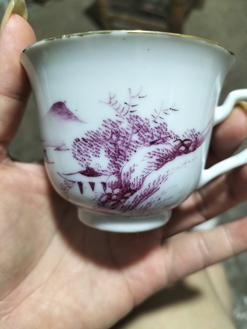 古玩陶瓷胭脂紅山水人物杯真品鑒賞圖