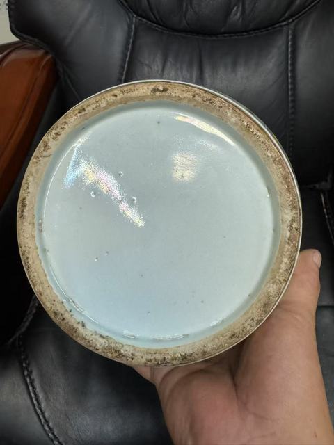 古玩陶瓷博古圖粉彩瓶真品鑒賞圖