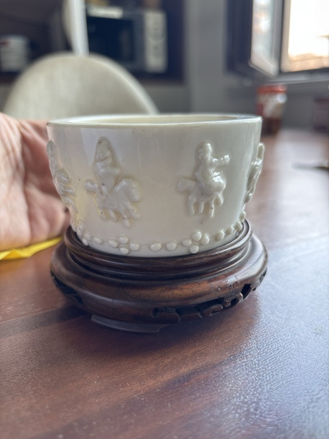 古玩陶瓷德化窯香爐真品鑒賞圖