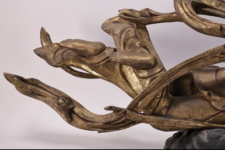 古玩雜項木雕飛天女雕像真品鑒賞圖