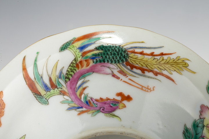 古玩陶瓷清同治·粉彩鳳凰牡丹紋花口馬蹄碗真品鑒賞圖