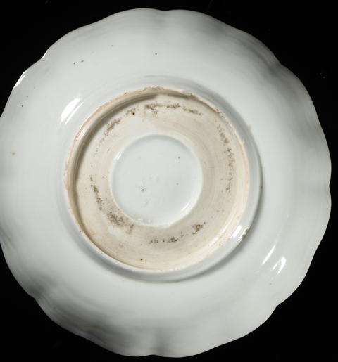 古玩陶瓷晚清青花花口盤真品鑒賞圖