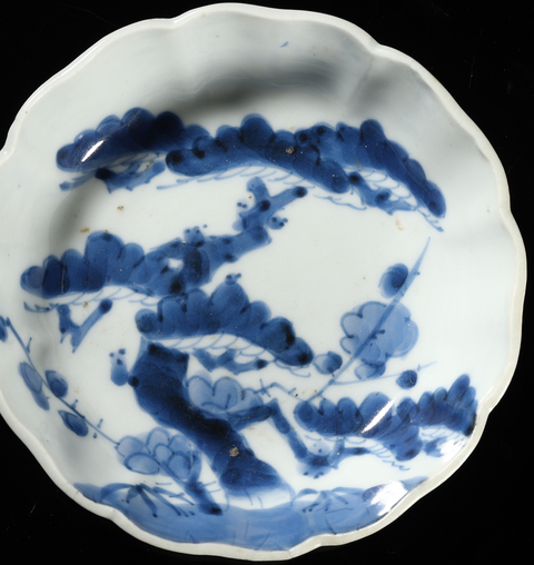 古玩陶瓷晚清青花花口盤真品鑒賞圖