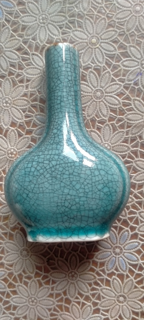 古玩陶瓷長頸瓶真品鑒賞圖