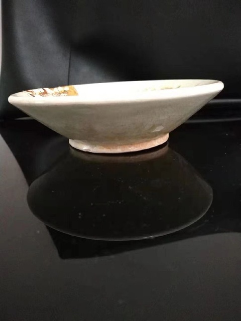 古玩陶瓷鞏縣窯青釉玉璧底碗真品鑒賞圖