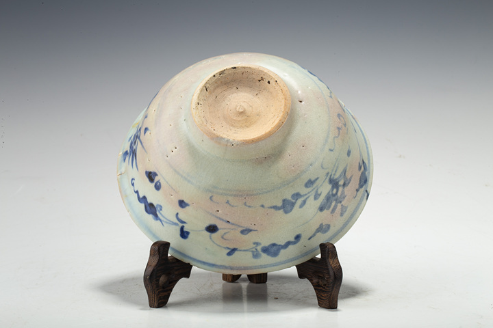 古玩陶瓷明早·青花花卉紋碗真品鑒賞圖