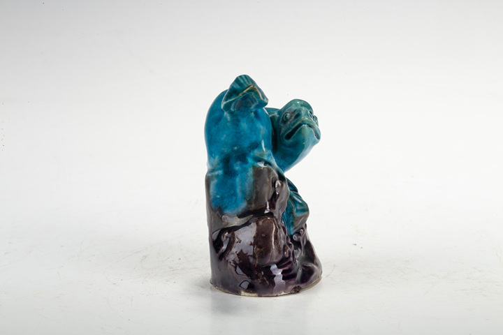 古玩陶瓷創(chuàng)匯·孔雀藍釉瑞獸瓷塑真品鑒賞圖