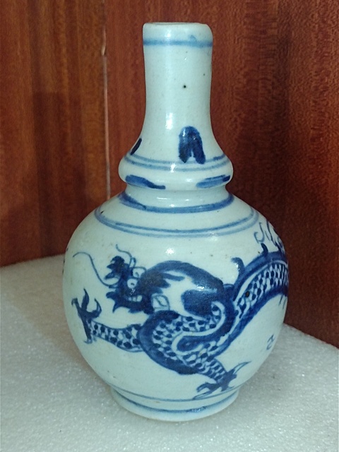 古玩陶瓷龍紋青花葫蘆瓶真品鑒賞圖