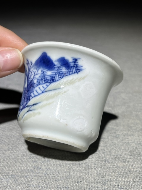 古玩陶瓷晚清青花釉里紅山水杯真品鑒賞圖
