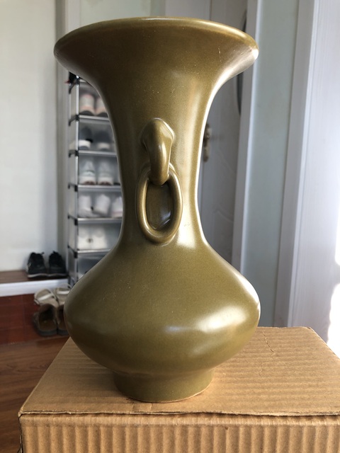 古玩陶瓷茶葉末釉雙環耳撇口瓶真品鑒賞圖