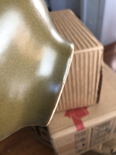 古玩陶瓷茶葉末釉雙環耳撇口瓶真品鑒賞圖