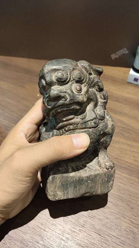 古玩雜項(xiàng)案頭獅拍賣，當(dāng)前價(jià)格8000元