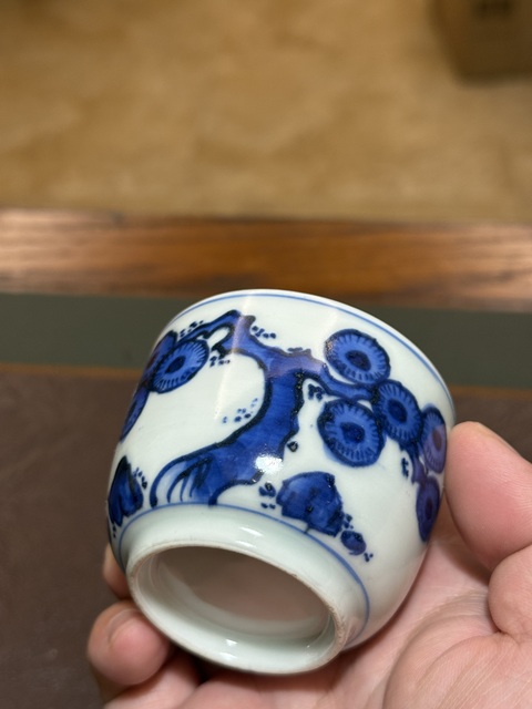 古玩陶瓷日本江戶青花杯真品鑒賞圖