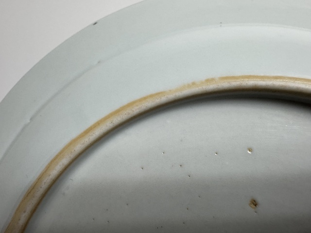 古玩陶瓷墨彩西洋人物折沿盤真品鑒賞圖