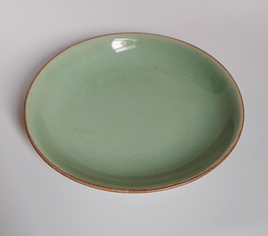 古玩陶瓷豆青釉盤真品鑒賞圖
