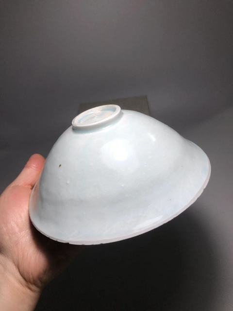 古玩陶瓷青白釉娃娃碗真品鑒賞圖