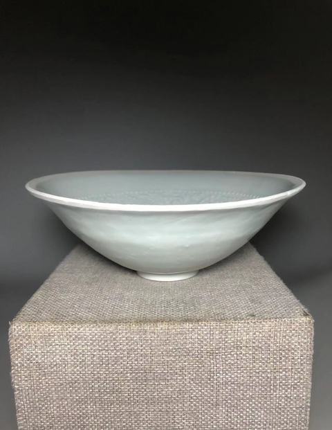 古玩陶瓷青白釉娃娃碗真品鑒賞圖