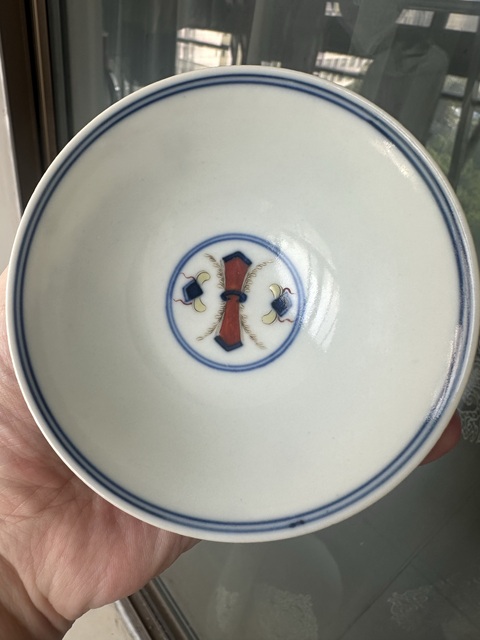 古玩陶瓷青花五彩冷冬紋碗真品鑒賞圖