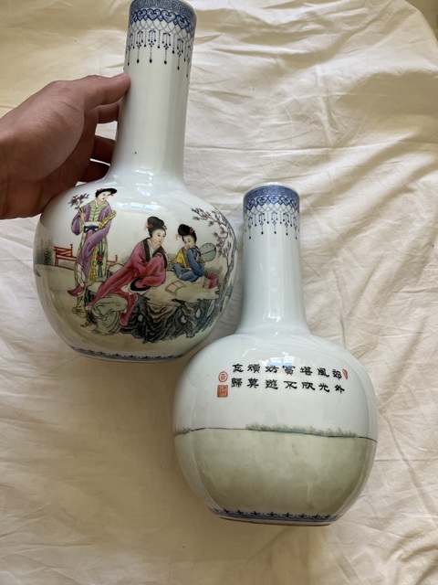 古玩陶瓷粉彩侍女人物天球瓶真品鑒賞圖
