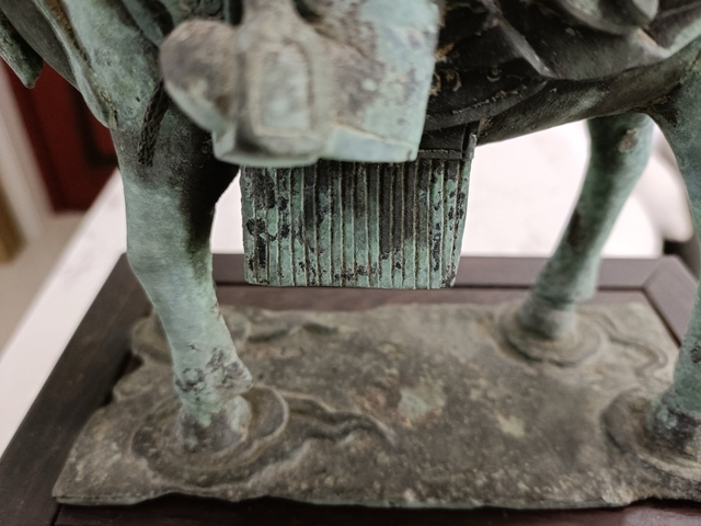 古玩銅器銅造像真品鑒賞圖