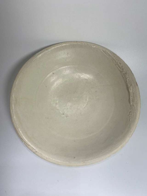 古玩陶瓷定窯白瓷盤真品鑒賞圖