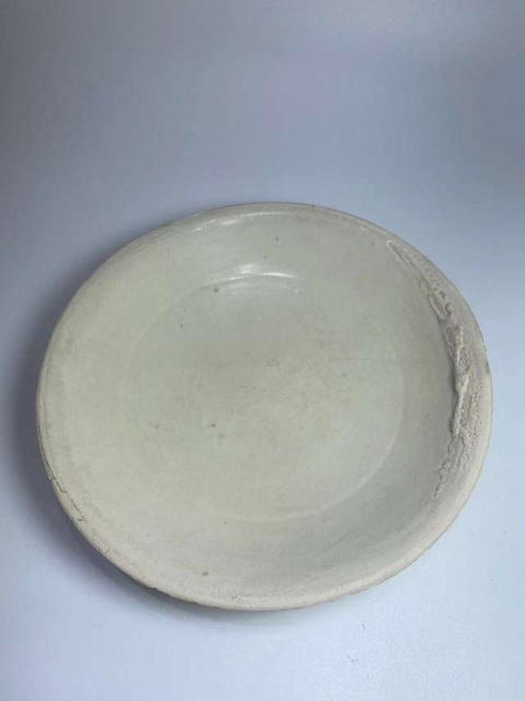 古玩陶瓷定窯白瓷盤真品鑒賞圖