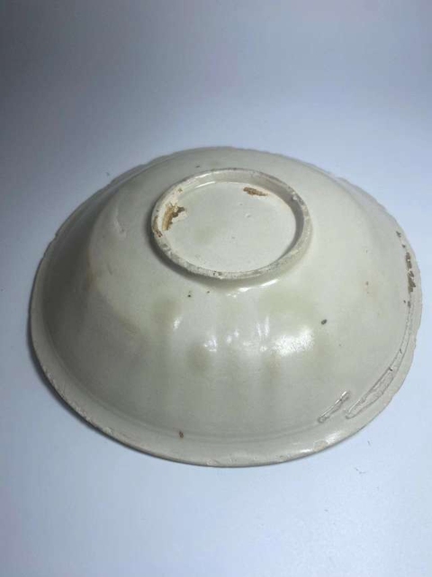 古玩陶瓷定窯白瓷盤真品鑒賞圖