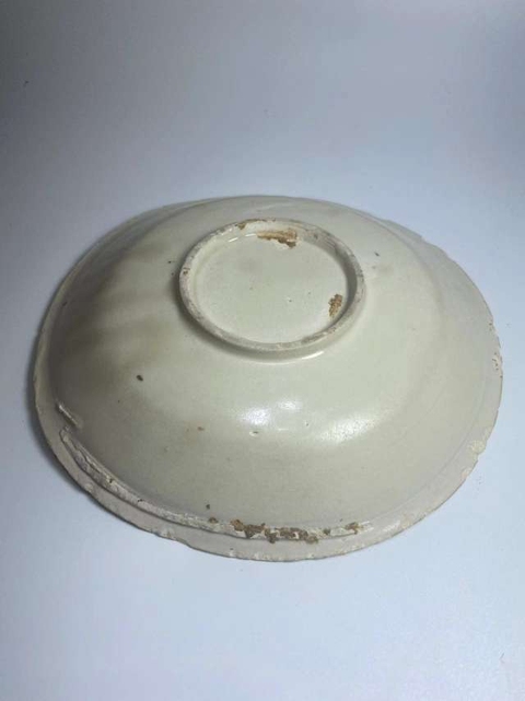 古玩陶瓷定窯白瓷盤真品鑒賞圖