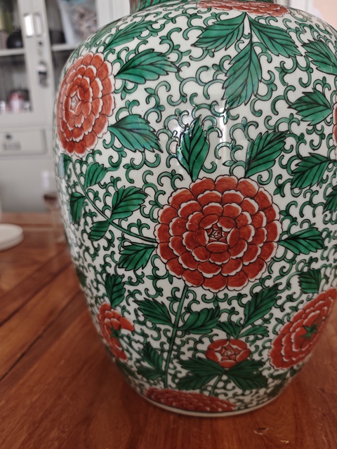 古玩陶瓷五彩罐真品鑒賞圖