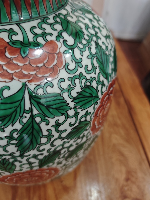 古玩陶瓷五彩罐真品鑒賞圖