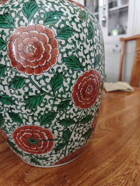 古玩陶瓷五彩罐真品鑒賞圖