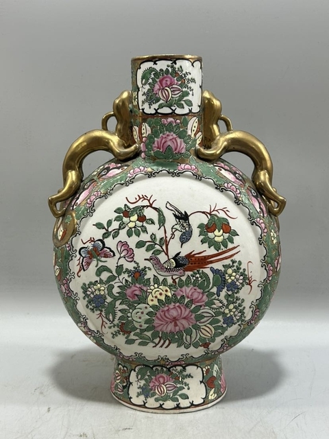 古玩陶瓷廣彩抱月瓶真品鑒賞圖