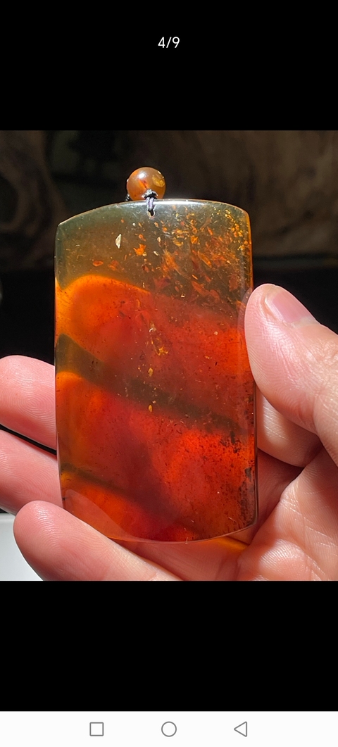 古玩玉器琥珀掛件真品鑒賞圖
